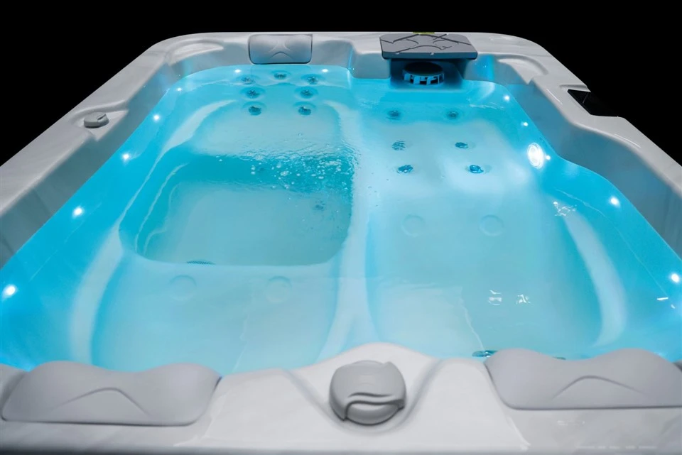 3 Person Spa Tub Outdoor best